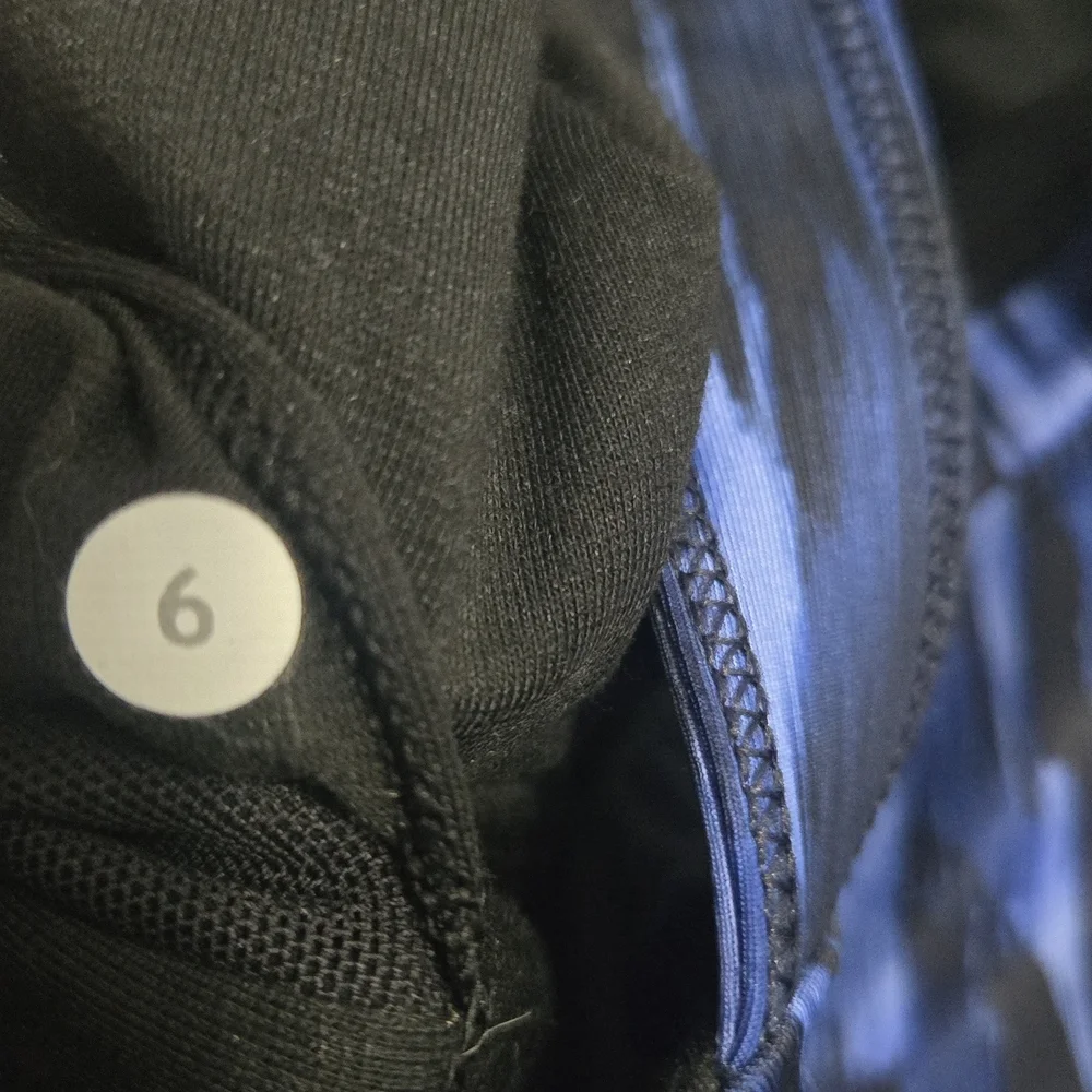 lululemon athletica Blue and Black Tank Top - Picture 3 of 4